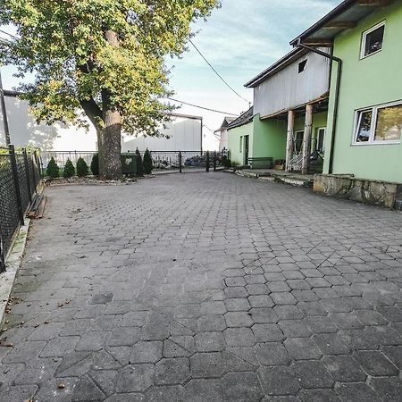 Twoja Przestrzen Noclegi Pokoje Mieszkanie Do Wynajecia Nowy Sącz Exteriör bild